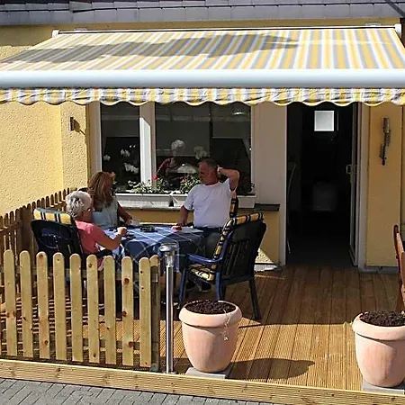 Bed and Breakfast Garni-tell
