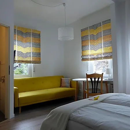 Garni-tell Bed and Breakfast 3*